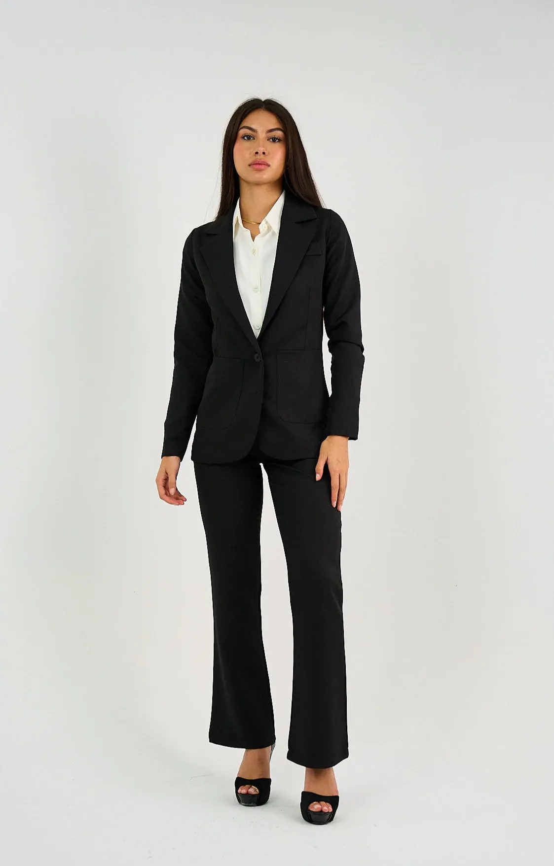 Black Single-Button Tailored Blazer Suit