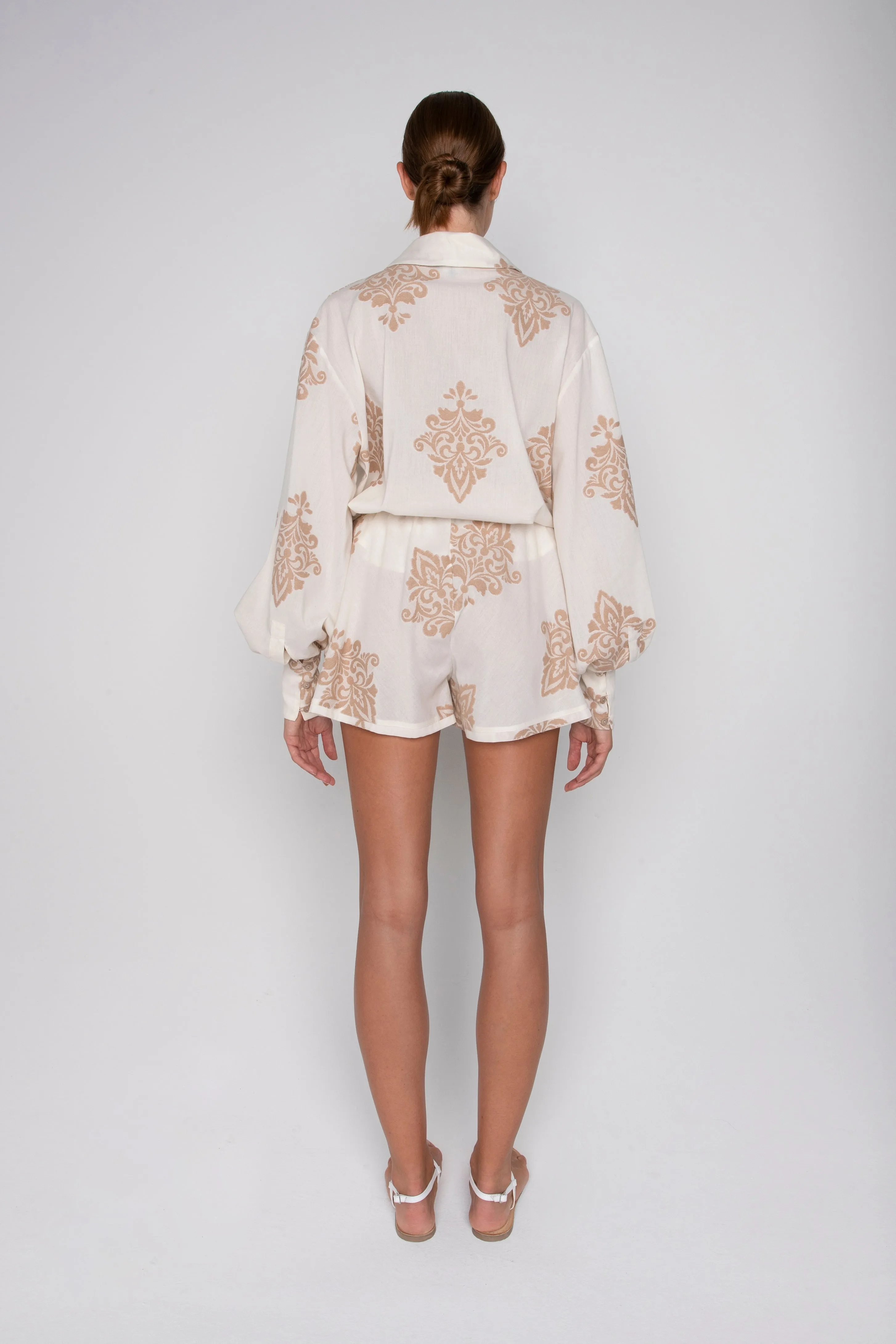 Bs5wd075 lori embroidered shorts - sand / off white