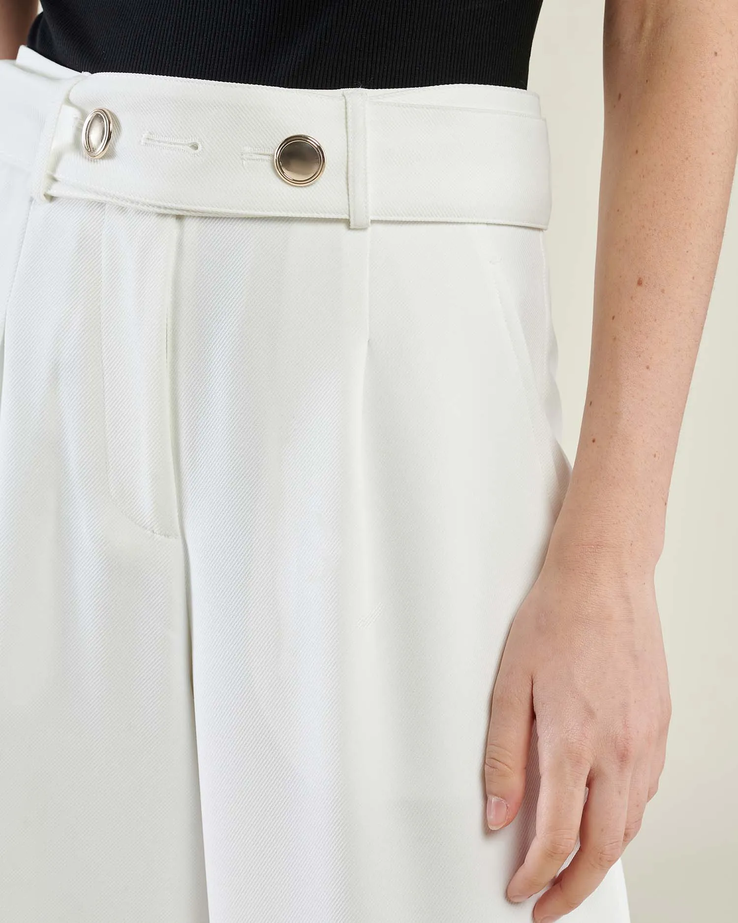 Classic wide trousers