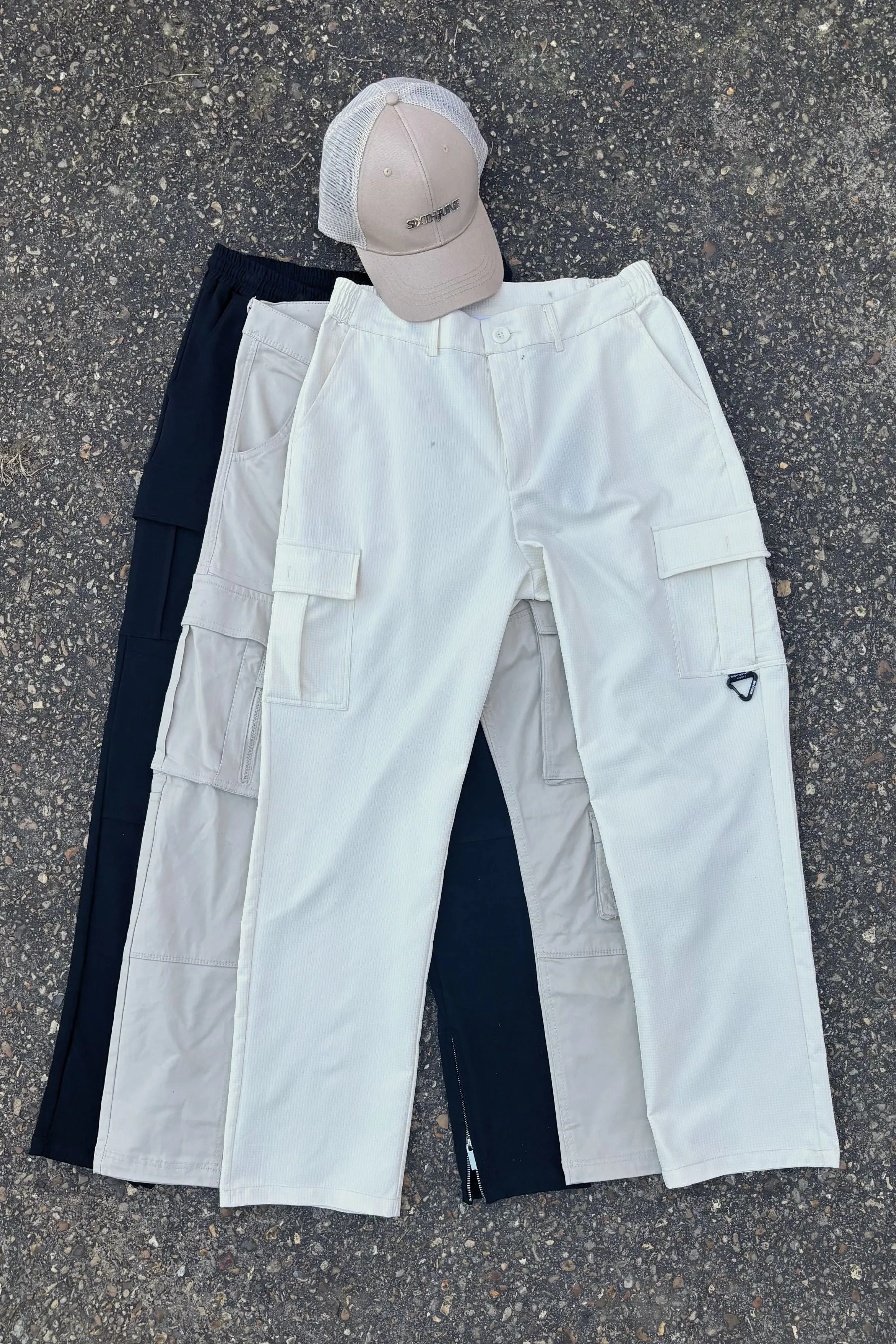 MEN Mystery box : 3 Pants   1 hat